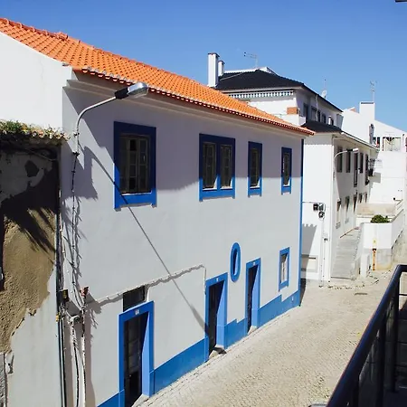 Spacious Central Appartement Ericeira