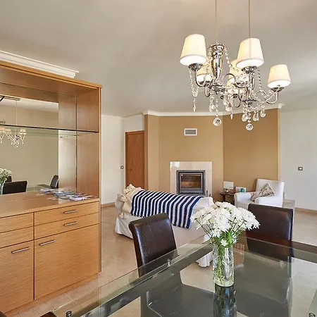 Spacious Central Appartement *